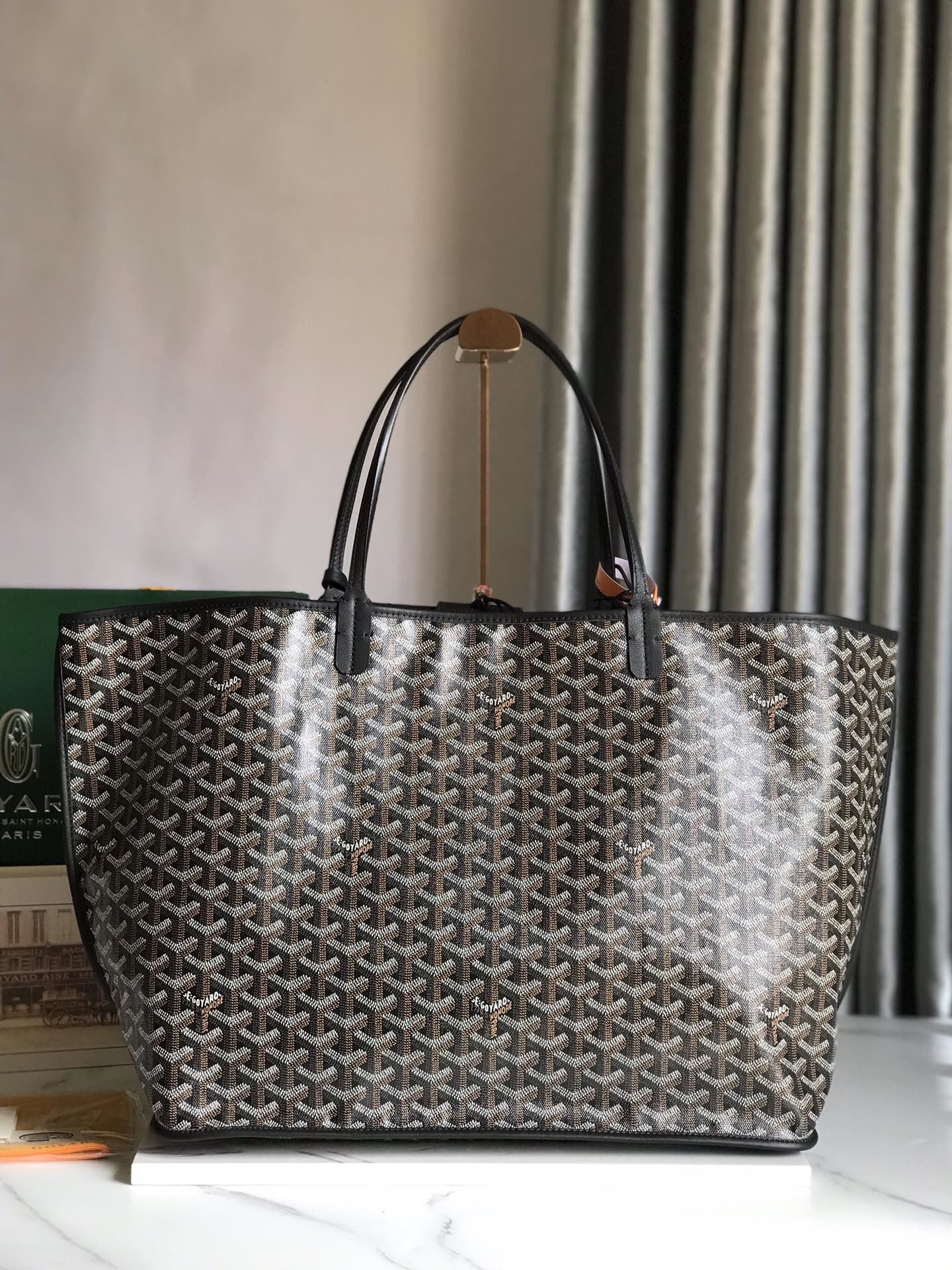 Goyard Shopping Bags